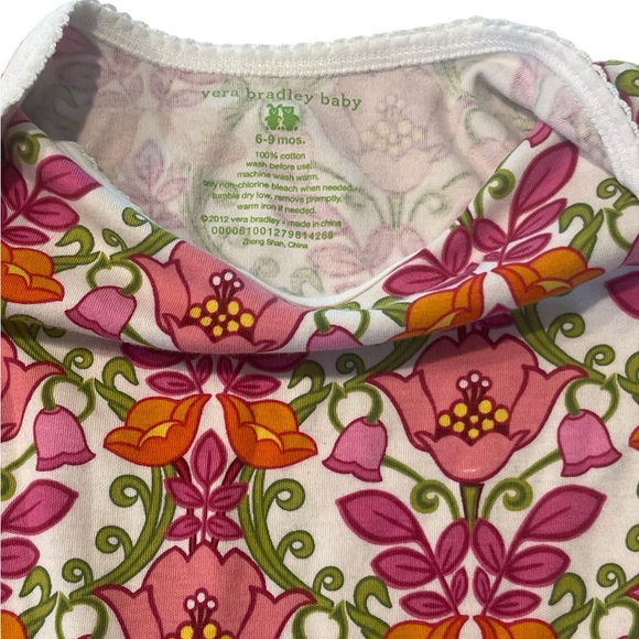 Vera Bradley floral sleeper bodysuit size 6-9 months - Picture 3 of 4